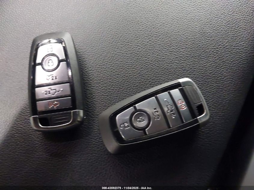 2023 Ford F-150 Lightning Lariat VIN: 1FTVW1EL2PWG18330 Lot: 43592379