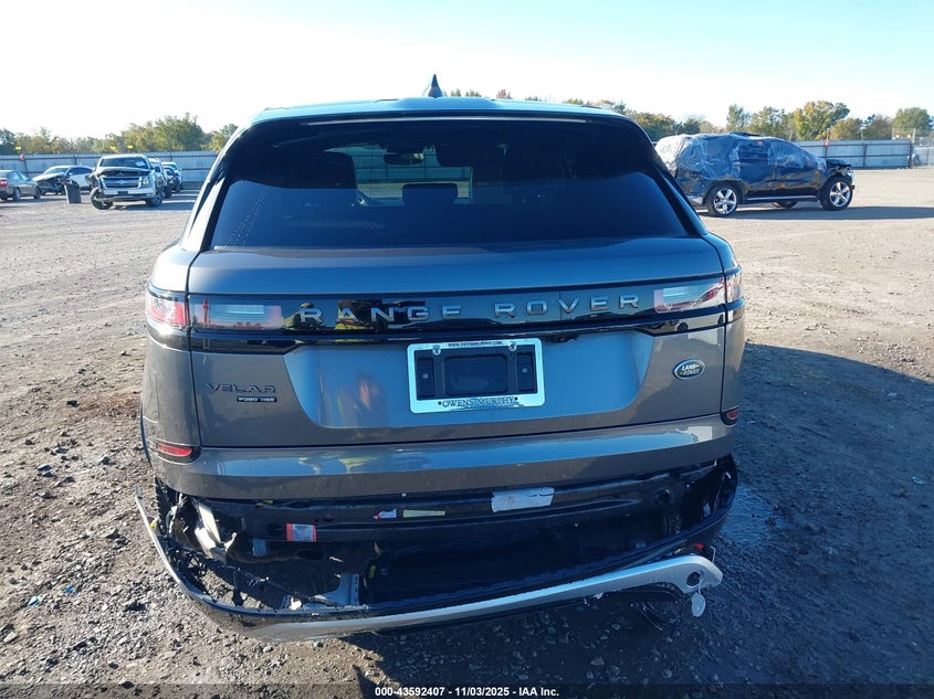 2018 Land Rover Range Rover Velar P380 First Edition/P380 Hse R-Dynamic VIN: SALYM2RV0JA703412 Lot: 43592407
