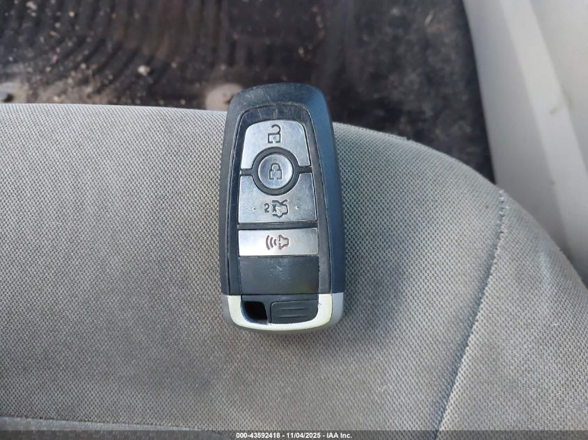 2019 Ford Fusion Se VIN: 3FA6P0H77KR210031 Lot: 43592418