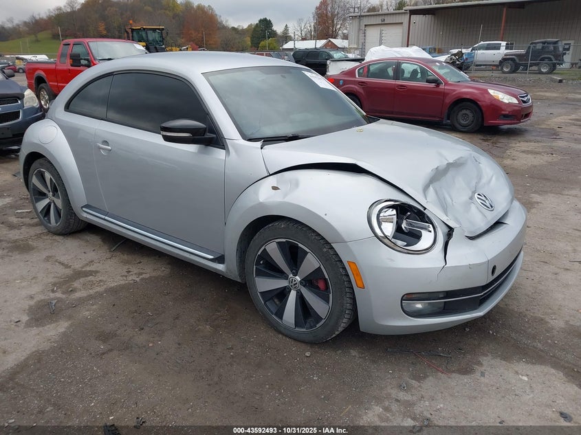 VOLKSWAGEN BEETLE 2.0T