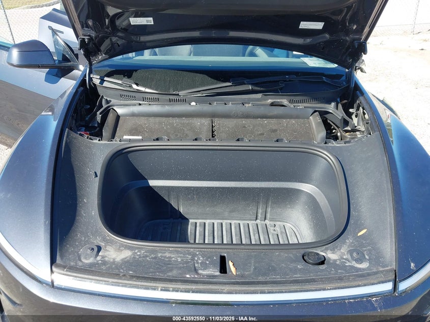 2026 Tesla Model Y Long Range Dual Motor All-Wheel Drive/Long Range Launch Series VIN: 7SAYGDEE4TA387636 Lot: 43592550