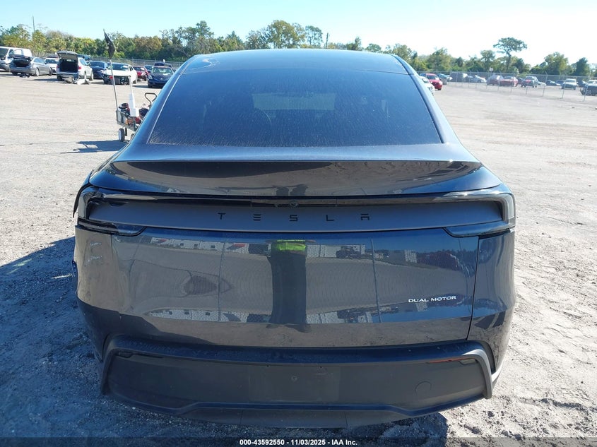 2026 Tesla Model Y Long Range Dual Motor All-Wheel Drive/Long Range Launch Series VIN: 7SAYGDEE4TA387636 Lot: 43592550