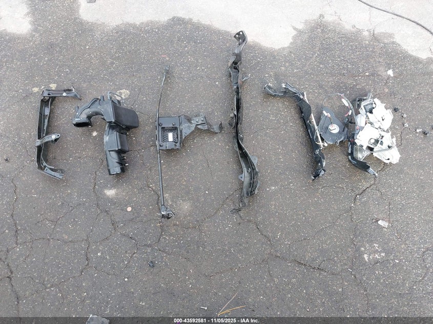 2023 Acura Tlx A-Spec Package VIN: 19UUB6F52PA005952 Lot: 43592581