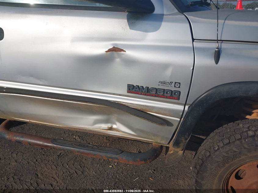 2001 Dodge Ram 3500 St VIN: 3B6MF367X1M547608 Lot: 43592592