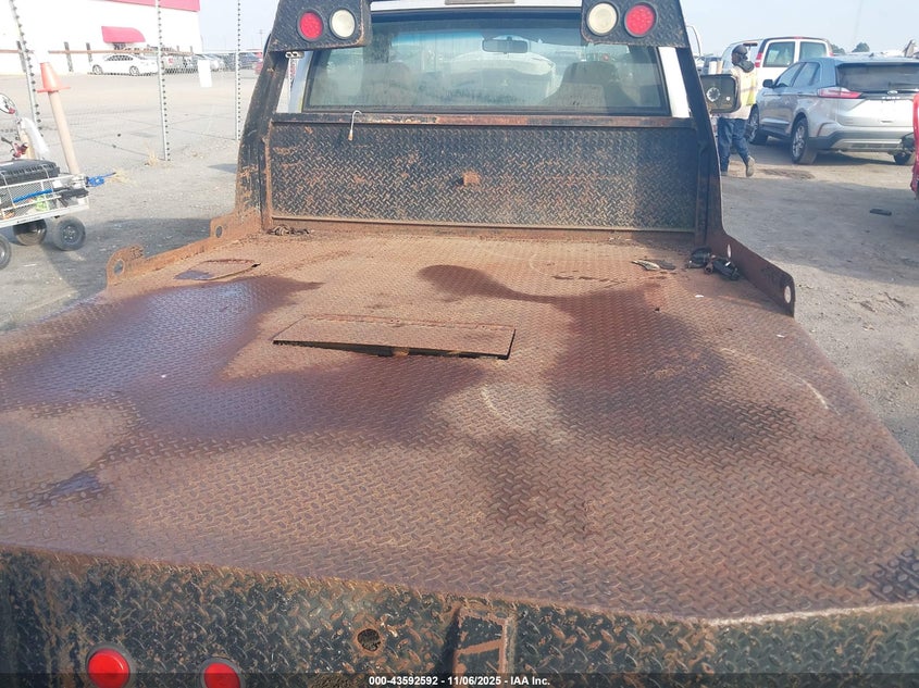 2001 Dodge Ram 3500 St VIN: 3B6MF367X1M547608 Lot: 43592592