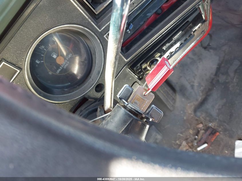 1986 Chevrolet C20 VIN: 1GCGC24M6GF448555 Lot: 43592647