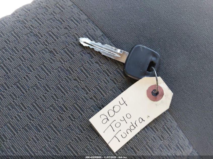 2004 Toyota Tundra Sr5 V8 VIN: 5TBDT44154S451648 Lot: 43592655