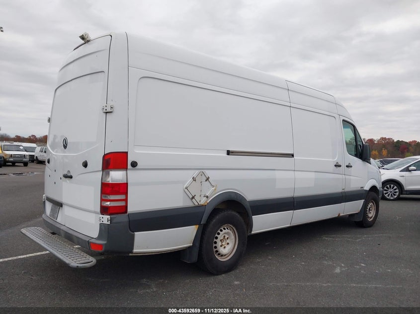 2011 Mercedes-Benz Sprinter 2500 High Roof VIN: WD3PE8CB3B5609644 Lot: 43592659