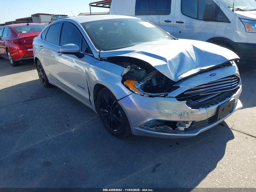 2018 FORD FUSION HYBRID SE - 3FA6P0LUXJR191714