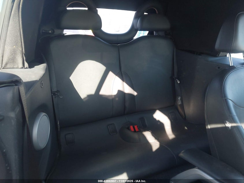 2006 Mini Cooper VIN: WMWRF33576TG14873 Lot: 43592857