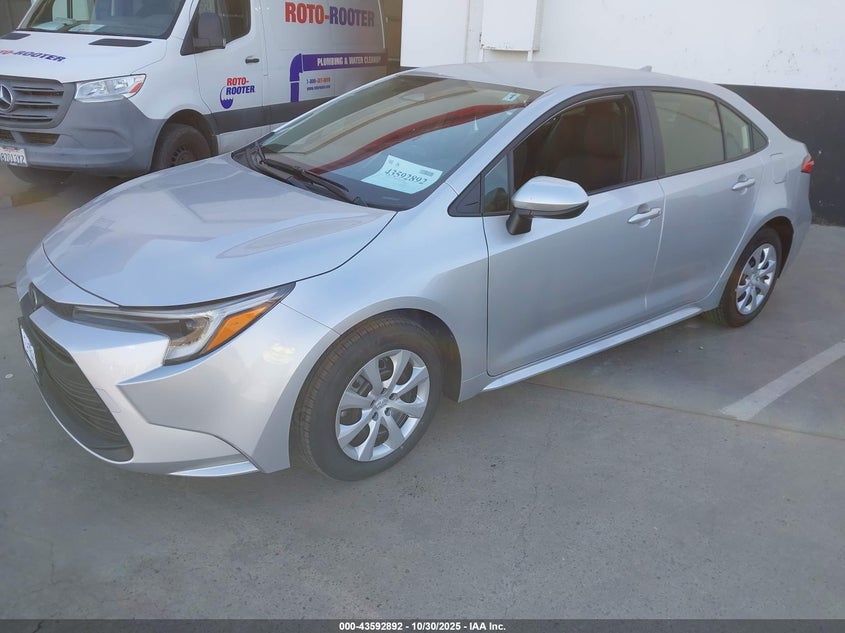 JTDBCMFE7T3115966 2026 TOYOTA COROLLA photo no. 2