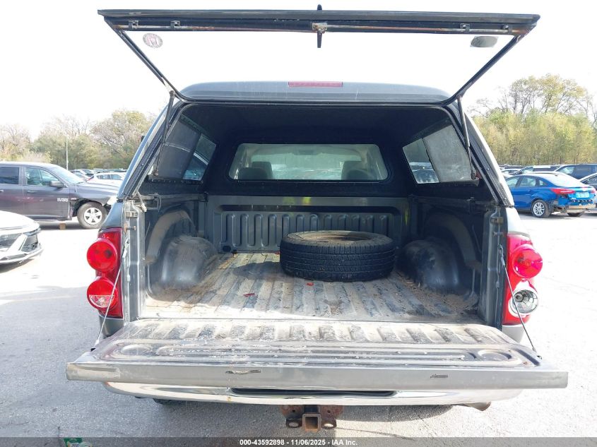 2007 Dodge Ram 1500 Slt/Trx4 Off Road/Sport VIN: 1D7HU18207J568035 Lot: 43592898