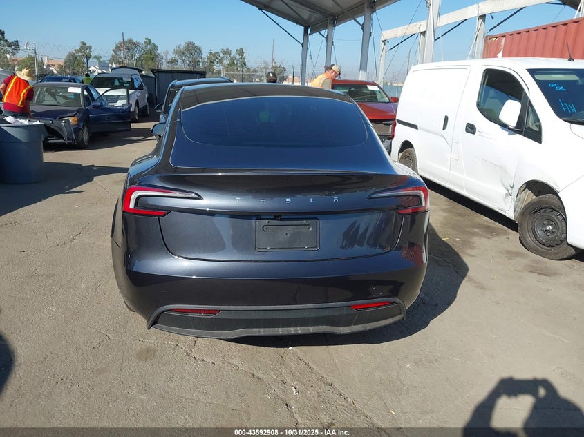 2025 Tesla Model 3 Long Range Rear-Wheel Drive/Standard VIN: 5YJ3E1EA8SF941416 Lot: 43592908