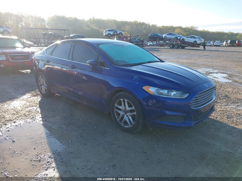 FORD FUSION SE
