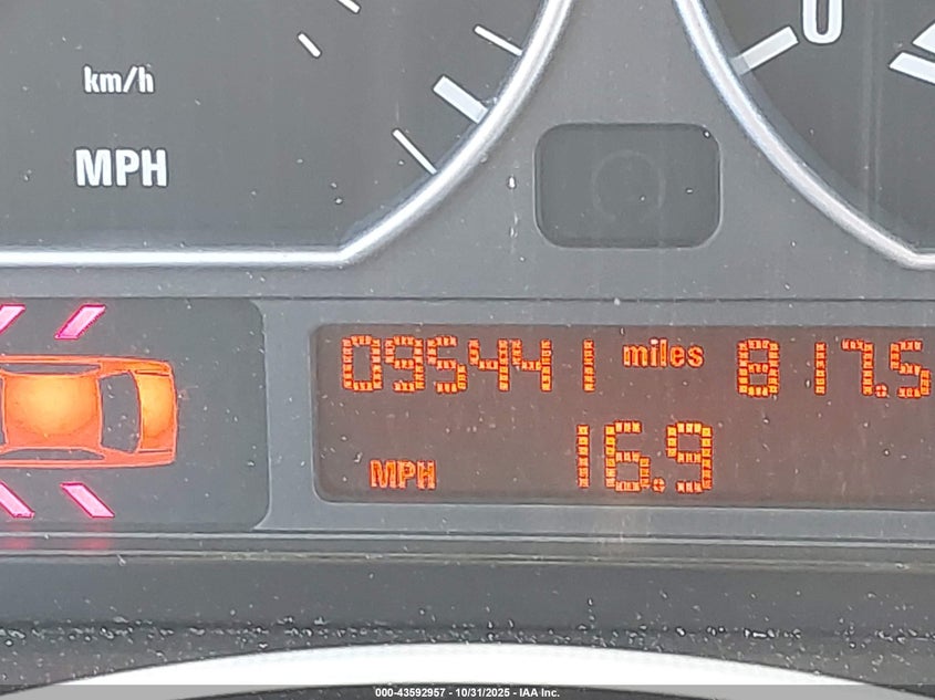 2004 BMW 330I VIN: WBAEV53454KM33405 Lot: 43592957