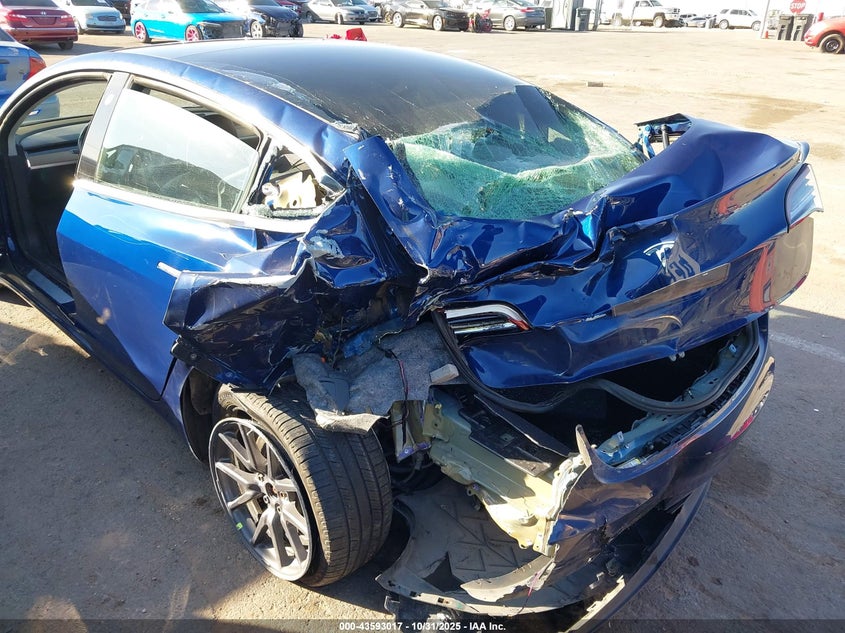 2018 Tesla Model 3 Long Range/Mid Range VIN: 5YJ3E1EA1JF125016 Lot: 43593017