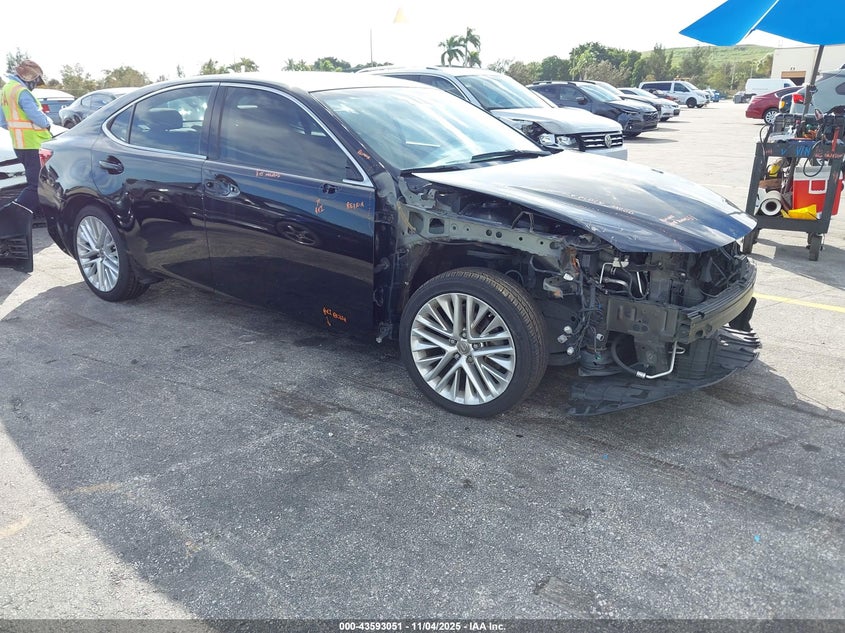 2014 LEXUS ES 350 - JTHBK1GGXE2131605