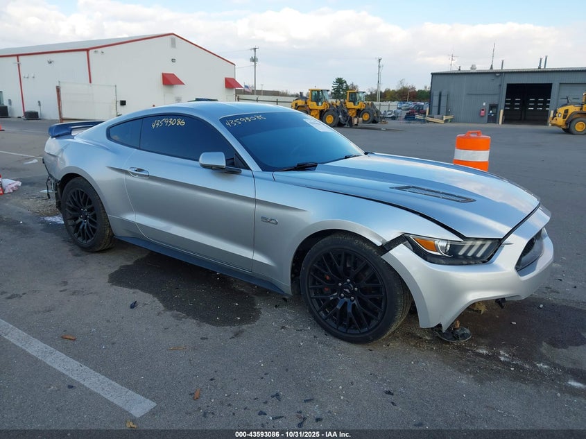 FORD MUSTANG GT