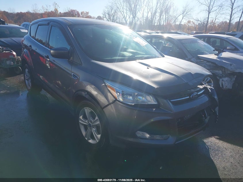 FORD ESCAPE SE