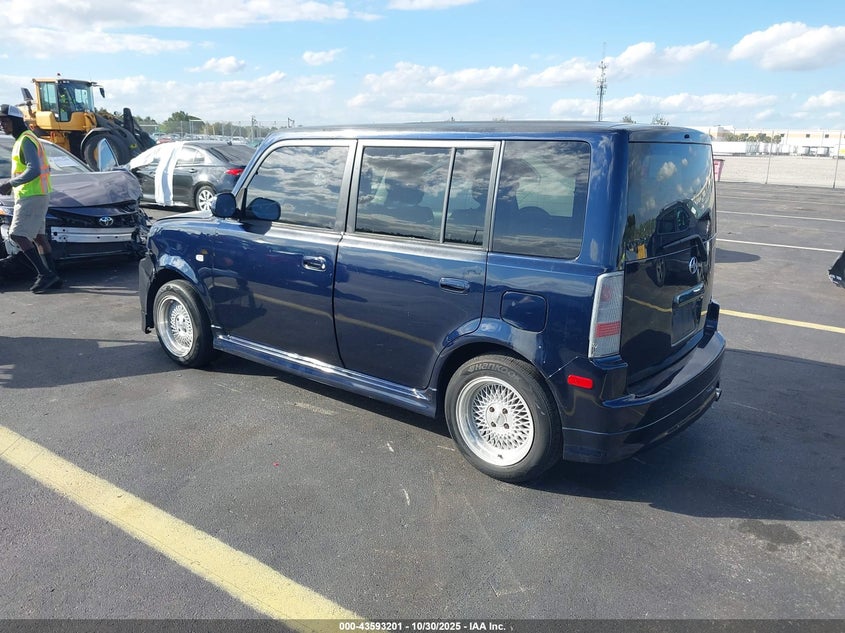 JTLKT324754010398 2005 SCION XB photo no. 3