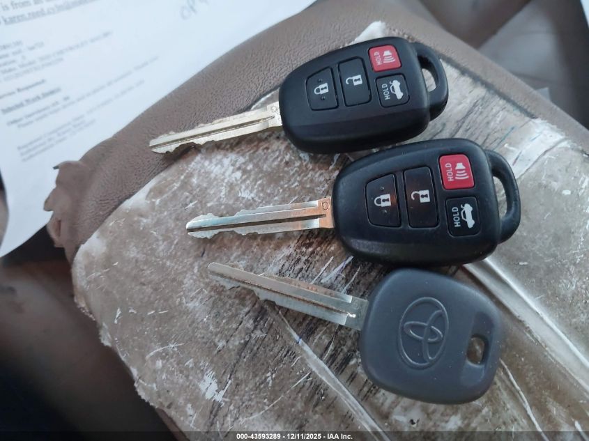 2013 Toyota Camry Le VIN: 4T4BF1FK7DR301743 Lot: 43593289