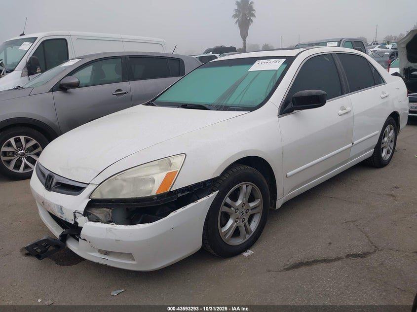1HGCM56797A138242 2007 HONDA ACCORD photo no. 2