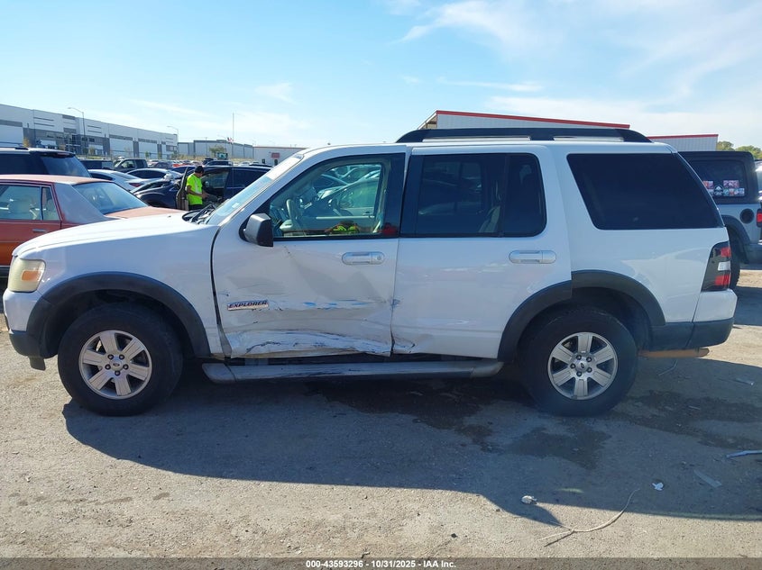 2007 Ford Explorer Xlt VIN: 1FMEU73E07UB39148 Lot: 43593296