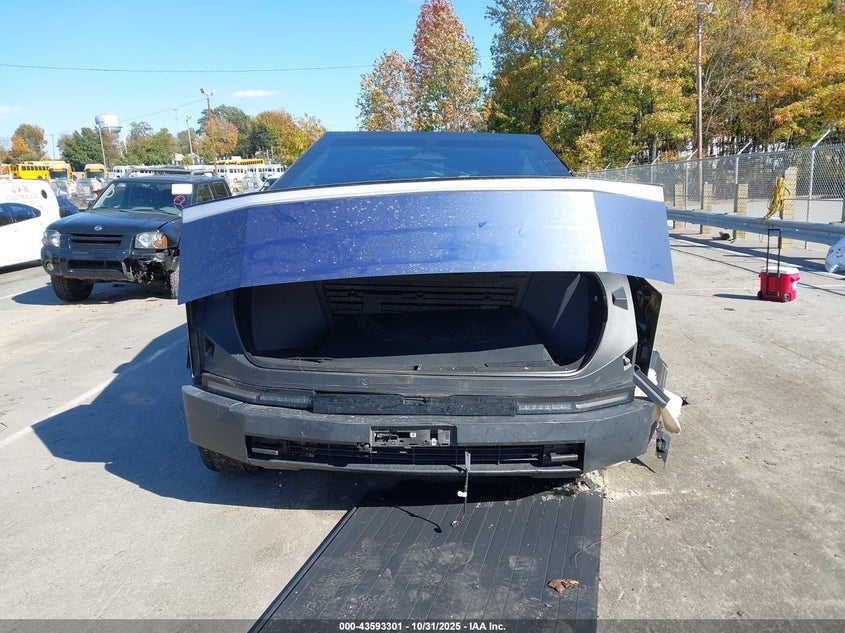 2024 Tesla Cybertruck All-Wheel Drive VIN: 7G2CEHED3RA006084 Lot: 43593301