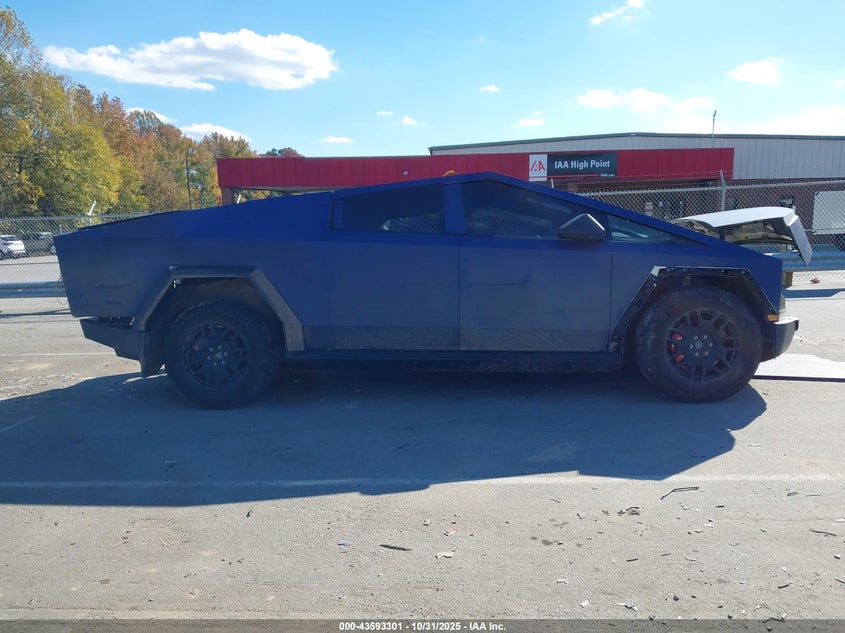 2024 Tesla Cybertruck All-Wheel Drive VIN: 7G2CEHED3RA006084 Lot: 43593301