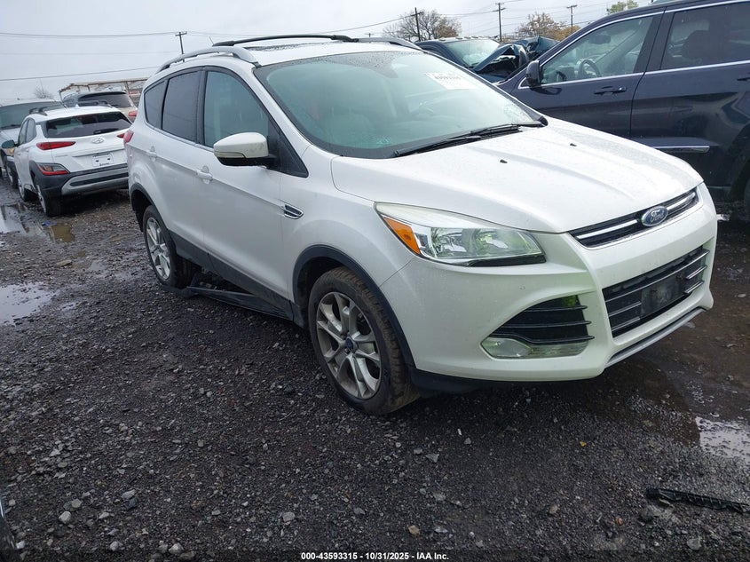 FORD ESCAPE TITANIUM