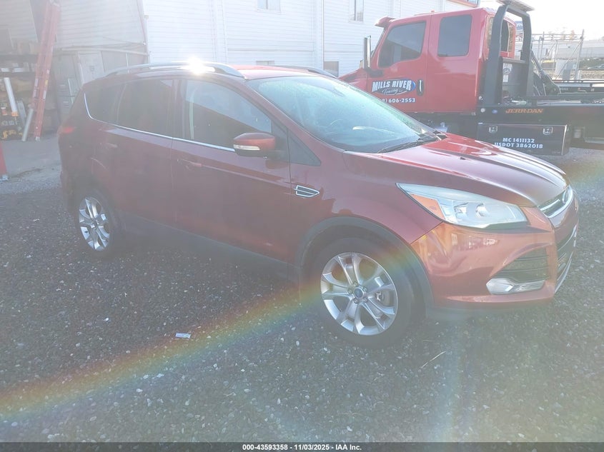 FORD ESCAPE TITANIUM