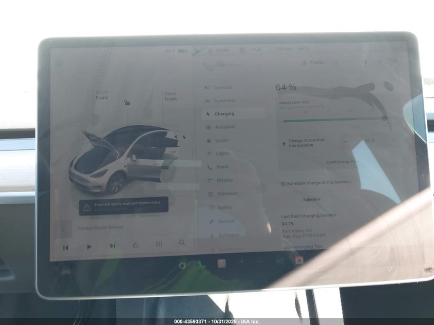 2023 Tesla Model Y Awd/Long Range Dual Motor All-Wheel Drive VIN: 7SAYGDEE9PA052958 Lot: 43593371