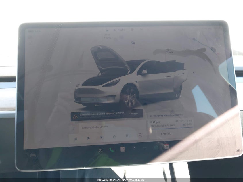 2023 Tesla Model Y Awd/Long Range Dual Motor All-Wheel Drive VIN: 7SAYGDEE9PA052958 Lot: 43593371