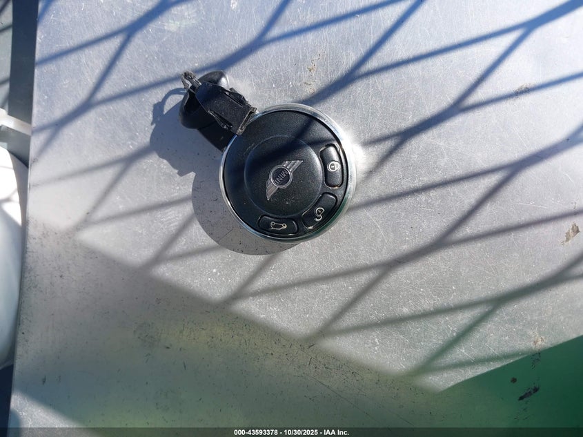 2009 Mini Cooper Clubman VIN: WMWML33569TP97803 Lot: 43593378