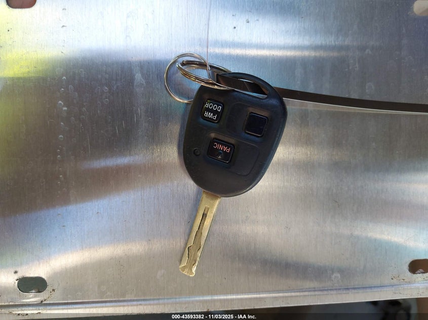 2004 Lexus Rx 330 VIN: JTJGA31U640018195 Lot: 43593382