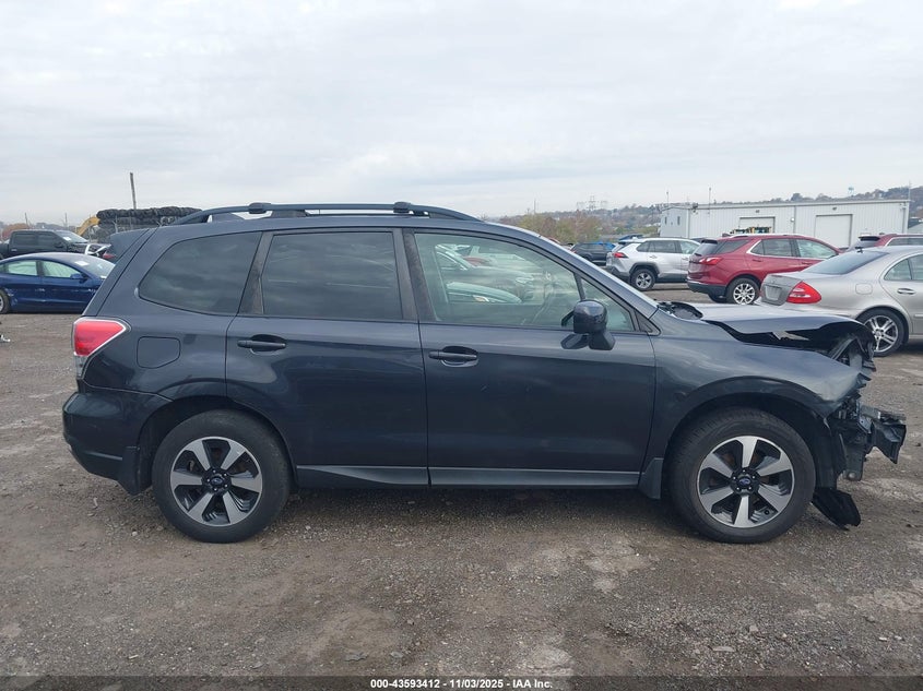 2018 SUBARU FORESTER 2.5I PREMIUM - JF2SJAEC6JH575562