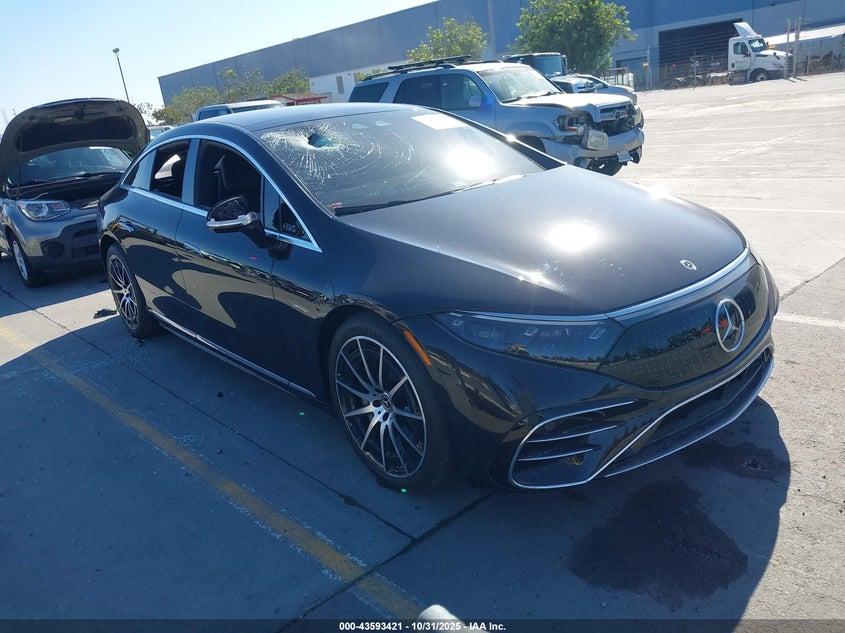 MERCEDES-BENZ EQS 4MATIC