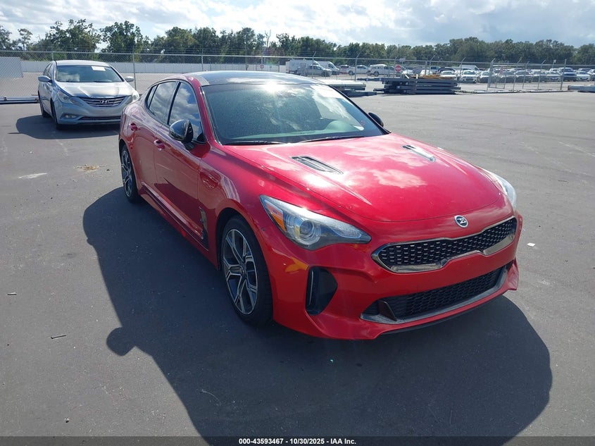 KIA STINGER GT-LINE