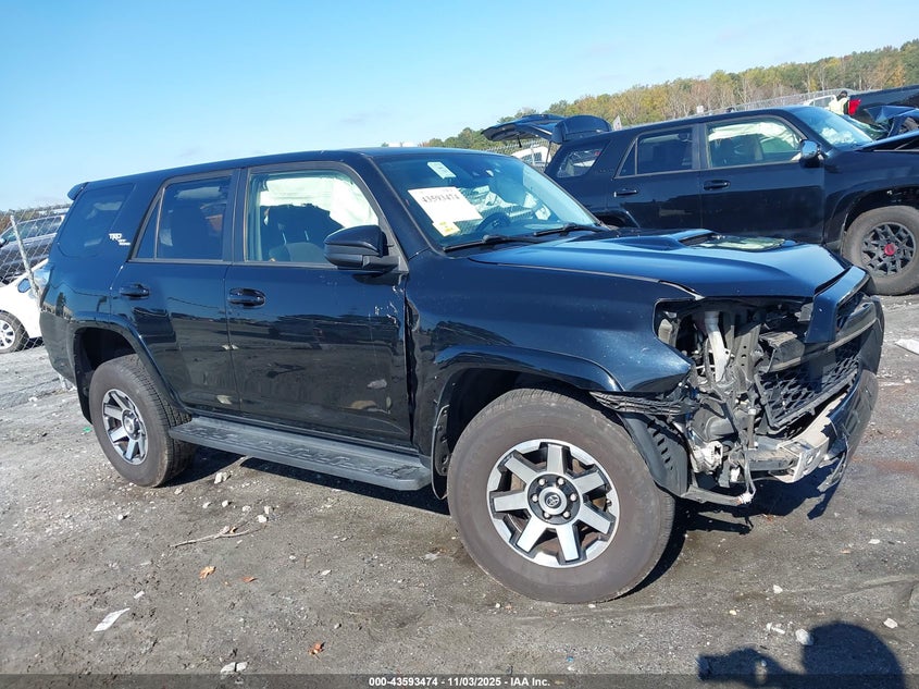 2021 TOYOTA 4RUNNER TRD OFF ROAD - JTEPU5JR9M5928987