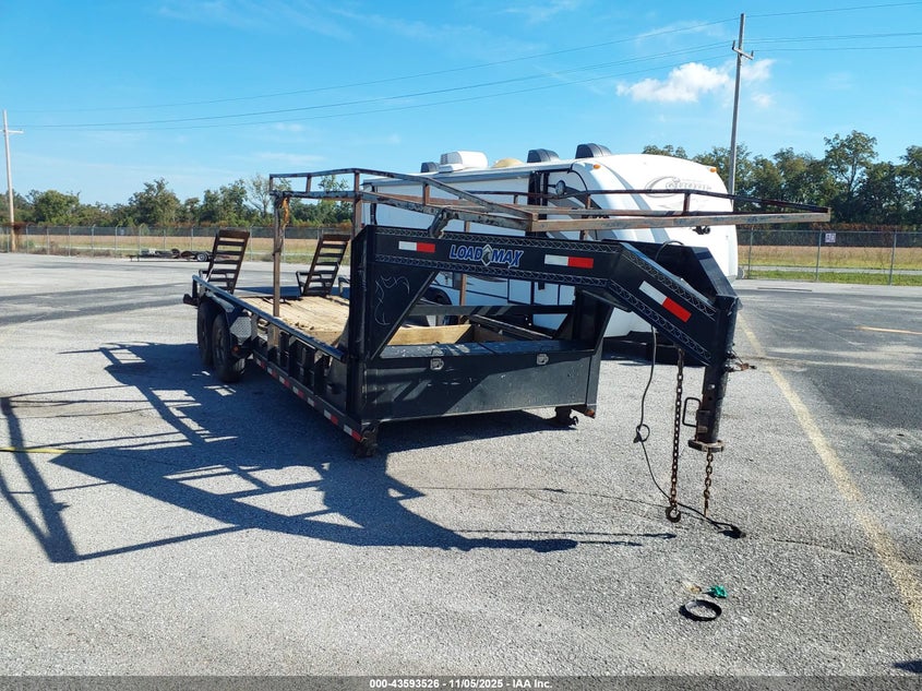 4ZEGC2026H1138582 2017 Load Trail Gooseneck Trailer auction photo 1