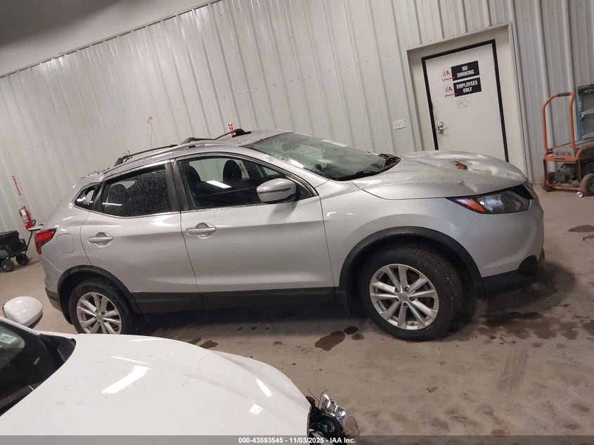 2017 NISSAN ROGUE SPORT SV JN1BJ1CR2HW140679