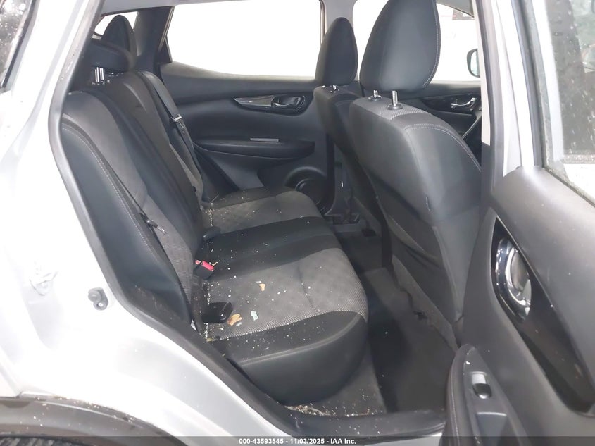 2017 NISSAN ROGUE SPORT SV JN1BJ1CR2HW140679