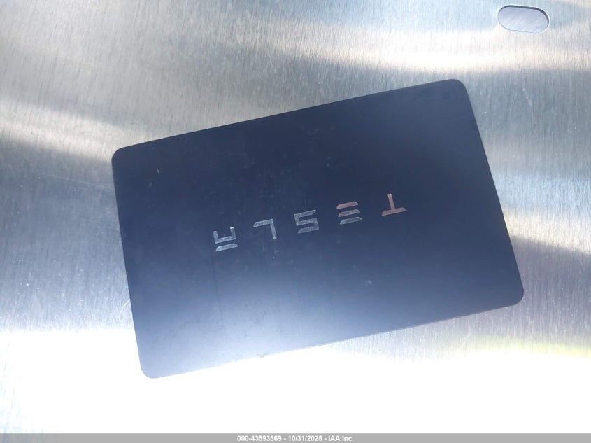 2021 Tesla Model S Long Range Dual Motor All-Wheel Drive VIN: 5YJSA1E56MF429568 Lot: 43593569