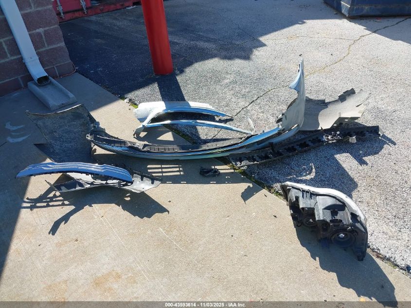 2013 Chrysler Town & Country Touring VIN: 2C4RC1BG4DR792941 Lot: 43593614