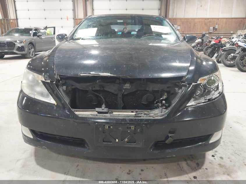 2009 Lexus Ls 460 VIN: JTHCL46F995004313 Lot: 43593655