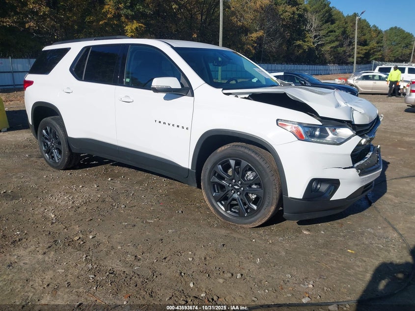 CHEVROLET TRAVERSE FWD RS
