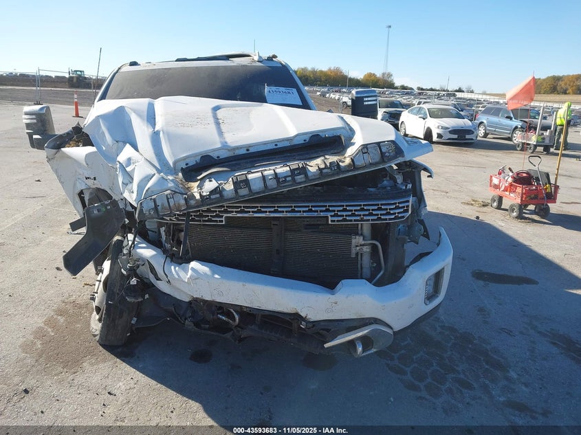 2022 GMC Sierra 3500Hd 4Wd Long Bed Denali VIN: 1GT49WEY2NF121383 Lot: 43593683