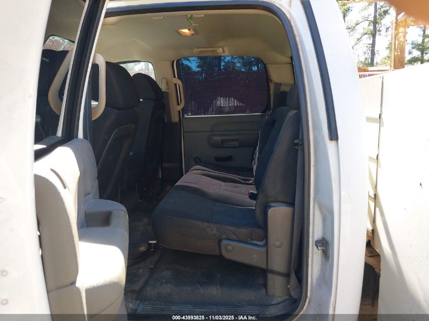 2010 Chevrolet Silverado 3500Hd Work Truck VIN: 1GB7CZB66AF110162 Lot: 43593825