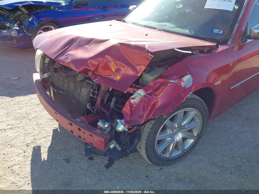 2009 Chrysler 300C Hemi VIN: 2C3LA63TX9H572015 Lot: 43593836