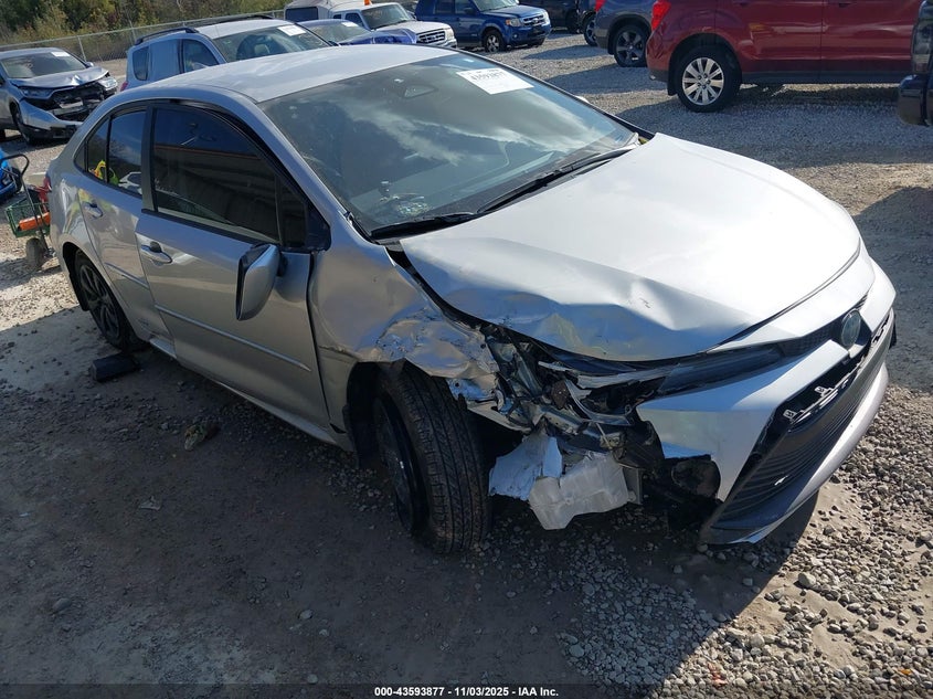 TOYOTA COROLLA HYBRID LE